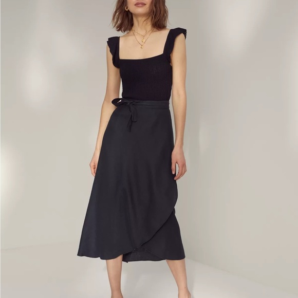 Aritzia Wilfred ELETA Black Linen Wrap Skirt, S - Picture 2 of 6